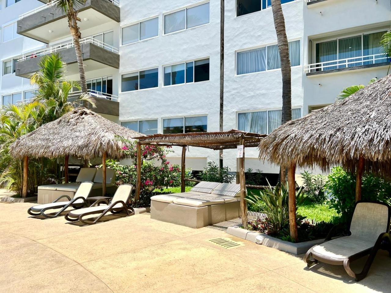 דירות מזטלן A Pie De Playa Con Alberca Jacuzzi Vista Al Mar מראה חיצוני תמונה